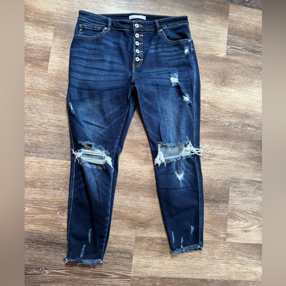 KanCan Button Fly Sz 31 dark denim distressed stretch jean